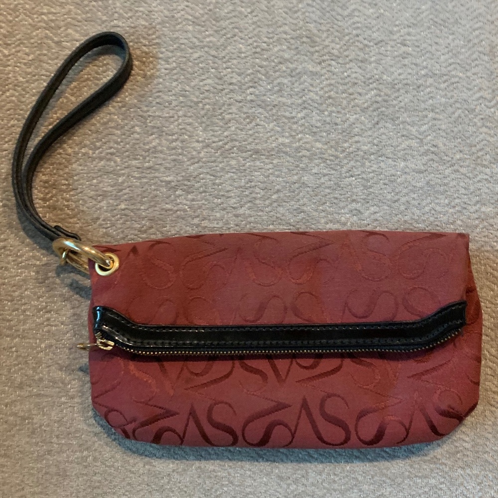 Vera Wang Wristlet Red/Wine Used Once